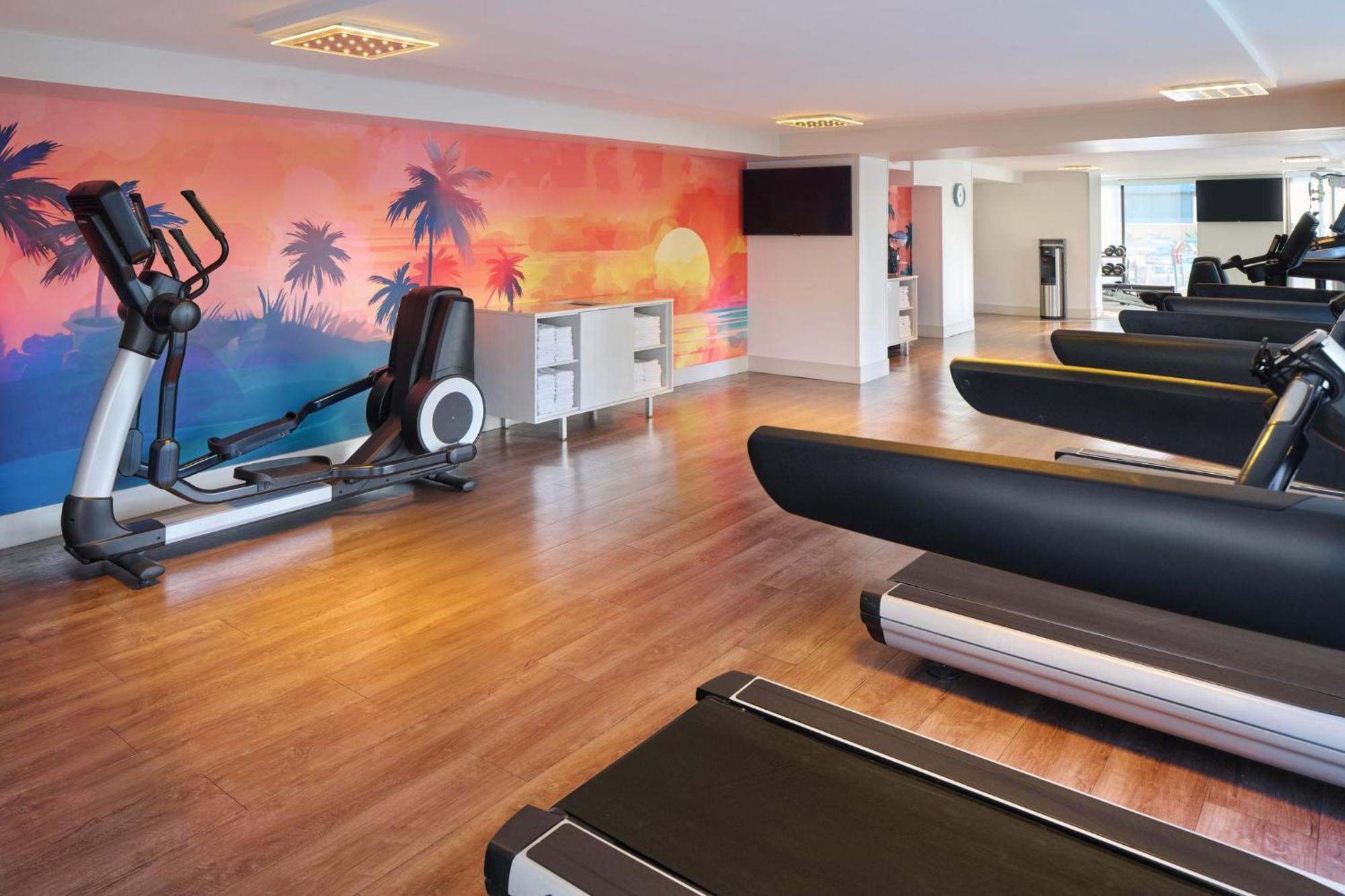 Holiday Inn Express Waikiki By Ihg Honolulu Exteriér fotografie